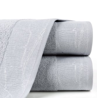 Bavlněná froté osuška s bordurou METALIC 70x140 cm, stříbrná, 480 gr Mybesthome