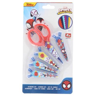 NŮŽKY  5  V JEDNOM SPIDERMAN