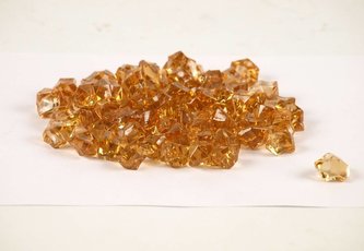 Plastové kamínky 180g YQ-003-MEDENA Art