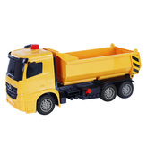 Auto Mercedes-Benz sklápač žltý