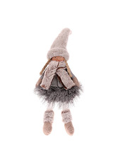 Děvčátko v hnědém kabátě a sukni, sedící.