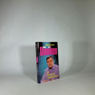 Ve stopách všemocných