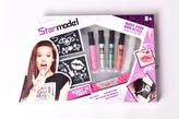 Tetování a make up