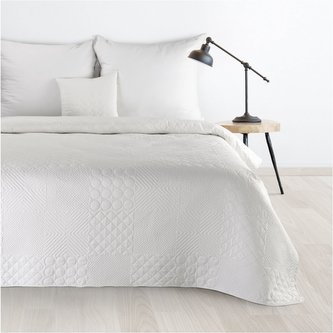 Přehoz na postel FELIPE bílá 220x240 cm Mybesthome