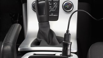TomTom nabíječka do auta USB pro 7" navigace TomTom nabíječka do auta USB pro 7" navigace