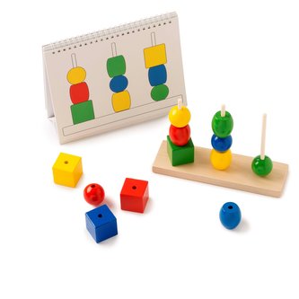 Toys for life - Barevné věže