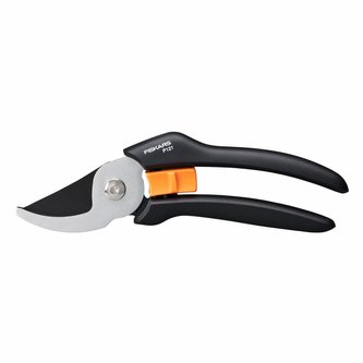 Nůžky zahradní Fiskars Solid dvoučepelové P121 140 g
