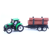 traktor s vlečkou na dřevo v krabici