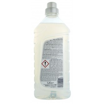 Pratic Pavimenti Classicio čisticí prostředek na podlahy a omyvatelné povrchy 1250 ml
