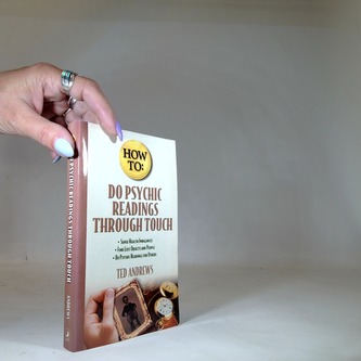 How to: Do psychic readings through touch