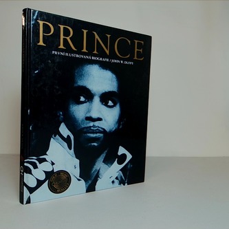 Prince, první ilustrovaná biografie