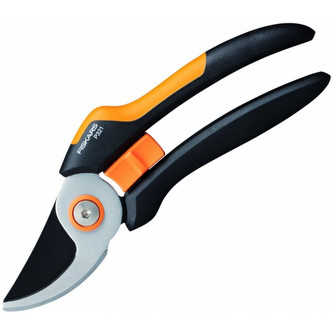 Nůžky zahradní Fiskars Solid dvoučepelové P 321 181 g
