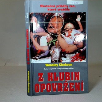 Z hlubin opovržení