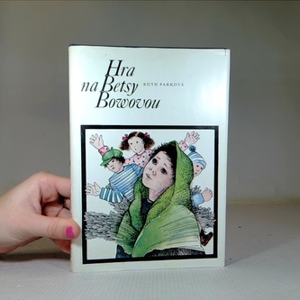 Hra na Betsy Bowouou