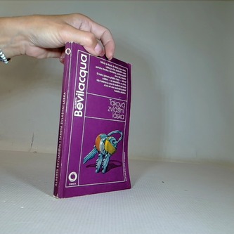 Taková zlváštní láska