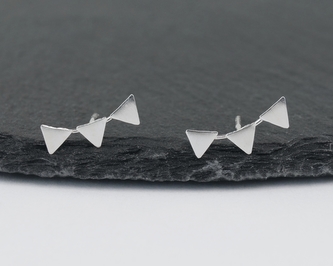 Stříbrné náušnice puzety - Trojúhelníky