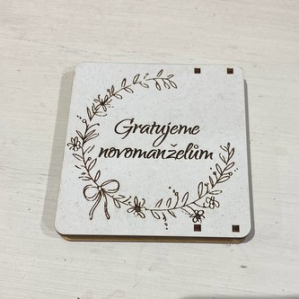 Krabička dárková dřevo Gratulujeme 10x10 cm
