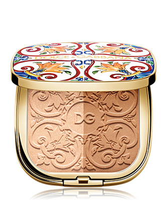 Dolce & Gabbana Rozjasňující pudr Solar Glow (Illuminating Powder Duo) 10 g Odstín 03 Golden Sand woman