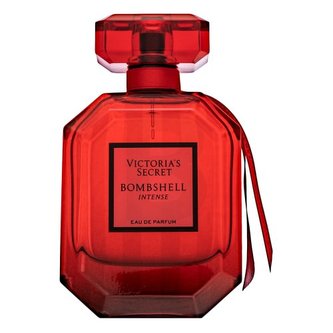 Parfémovaná voda Bombshell Intense od značky Victoria's Secret byla vytvořená výhradně pro ženy. Toto balení obsahuje 50 ml vámi vybrané vůně.