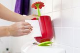 Držák/ zásobník na toaletní papír Flower Power VIGAR