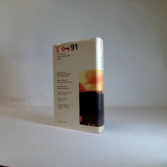 Krámek s kráskami / Život střídá smrt