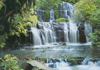 Komar papírová fototapeta 8-256 Pura Kaunui Falls, 368 x 254 cm