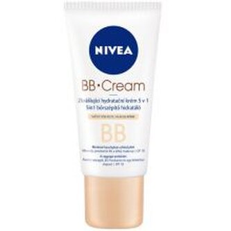 Nivea Zkrášlující hydratační krém 5 v 1 BB Cream SPF 15 (5in1 Beautifying Moisturizer) 50 ml Odstín světlý tón pleti woman