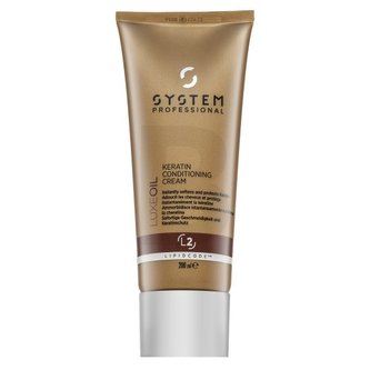 Vlasová kosmetika  v naší nabídce nese jména těch nejslavnějších kadeřnických značek. Kondicionéry značky System Professional z kolekce LuxeOil byly vytvořeny pro poškozené vlasy speciálně pro ženy. Tento kadeřnický zázrak má objem 200 ml.