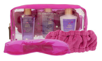 Victoria´s Secret Love Spell tělové mléko 60 ml + sprchový gel 60 ml + sprchový olej 60 ml + chladící gelová oční maska + čelenka + kosmetická taška