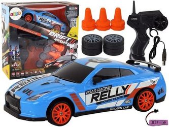 Autko sportowe R/C 1:24 wymienne koła niebieskie