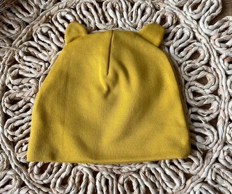 Kojenecká čepička s oušky Mamatti, Balón - hořčicová, vel. 74; 74 (6-9m)