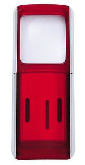 Lupa, červená, 35 x 38 mm, s LED světlem, WEDO 2717502