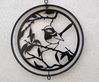 Ptáček kov v kruhu závěs