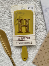 Hřeben/kartáč na vlasy žlutý, Mrzimor, Harry Potter Hřeben: Zlaté písmeno