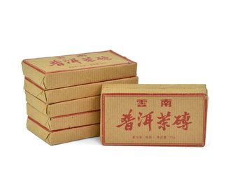 Tmavý čaj China Yunnan Pu-erh Brick 10 g