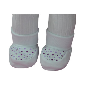 Kojenecké bačkůrky bavlna malé srdce; Barva: srdce bílá / fialová