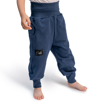 Rostoucí tepláky Mono Navy; Barva: modrá; Velikost: 134