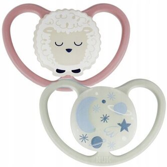 NUK 739658 Smoczek 18-36m SPACE NIGHT 2 szt.