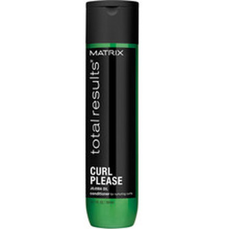 Matrix Kondicionér pro kudrnaté vlasy Total Results Curl Please (Conditioner For Nurturing Curls) Kondicionér pro kudrnaté vlasy Total Results Curl Please (Conditioner For Nurturing Curls) - Objem 300 ml woman