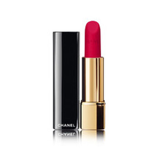 Chanel Dlouhotrvající matná rtěnka Rouge Allure Velvet (Luminous Matte Lip Colour) 3,5 g Dlouhotrvající matná rtěnka Rouge Allure Velvet (Luminous Matte Lip Colour) 3,5 g - Odstín 46 La Malicieuse woman