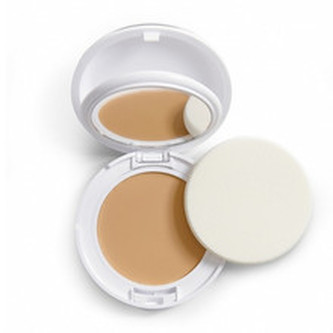 Avène Krémový make-up Couvrance SPF 30 (Compact Foundation Cream) 10 g Krémový make-up Couvrance SPF 30 (Compact Foundation Cream) 10 g - Odstín 30 Sand woman