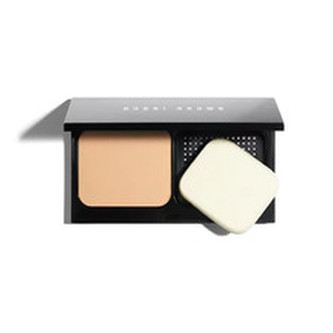Bobbi Brown Pudrový make-up (Skin Weightless Powder Foundation) 11 g Odstín Warm Beige woman