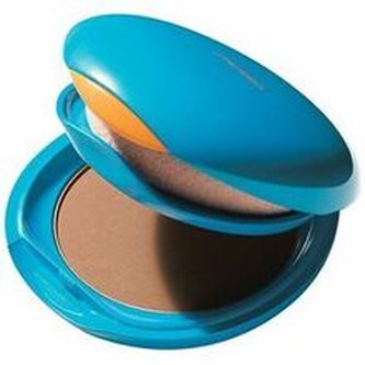 Shiseido Kompaktní voděodolný pudr SPF 30 (UV Protective Compact SPF30 Foundation) 12 g Kompaktní voděodolný pudr SPF 30 (UV Protective Compact SPF30 Foundation) 12 g - Odstín Dark Beige woman