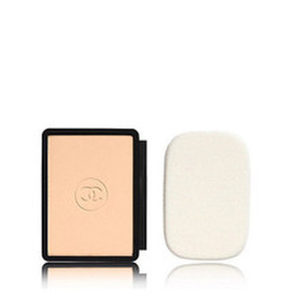 Chanel Náhradní náplň pro kompaktní matující make-up SPF 15 Le Teint Ultra (Ultrawear Flawless Compact Foundation) 13 g Náhradní náplň pro kompaktní matující make-up SPF 15 Le Teint Ultra (Ultrawear Flawless Compact Foundation) 13 g - Odstín 40 woman