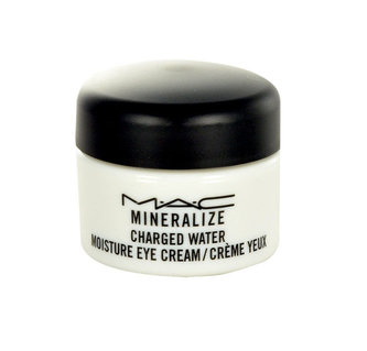 MAC Mineralize Oční krém Charged Water Moisture Eye Cream 15 ml pro ženy