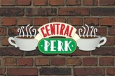 Plakát, Obraz - Přátelé TV - Central Perk Brick, 91.5 × 61 cm