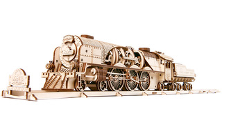 Ugears 3D drevené mechanické puzzle V-Express parná lokomotíva