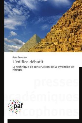 L'édifice débatit
