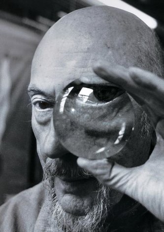 The Long Dream of Waking: New Perspectives on Len Lye