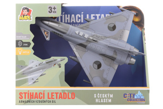 Stíhacie lietadlo na batérie